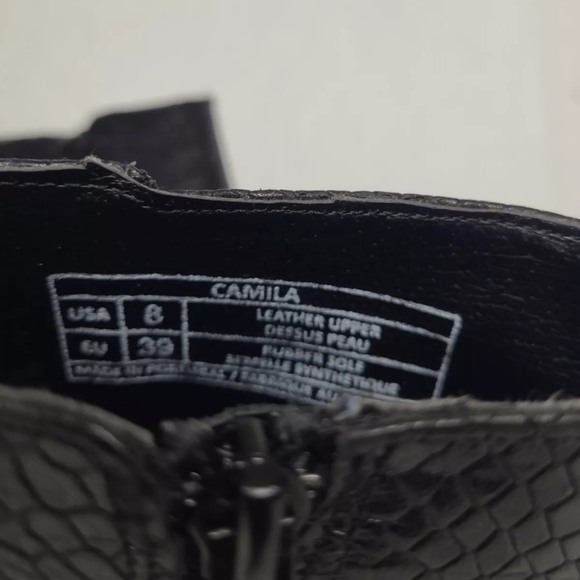 Antonio de Falia Camila Embossed  Black Heeled Ankle Boots Women's size‎ 8 Snake - Picture 8 of 9